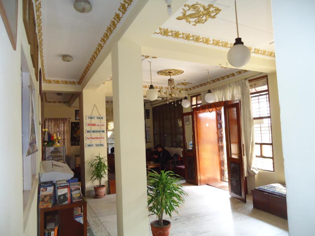 Hotel Discovery Inn Kathmandu Exterior photo